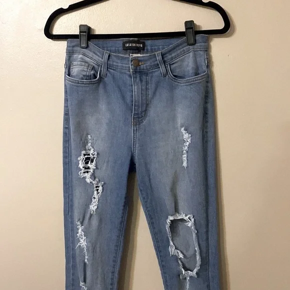Fashion Nova Jeans - Distressed High Waisted Skinny Women’s 9/W28 - Picture 2 of 15